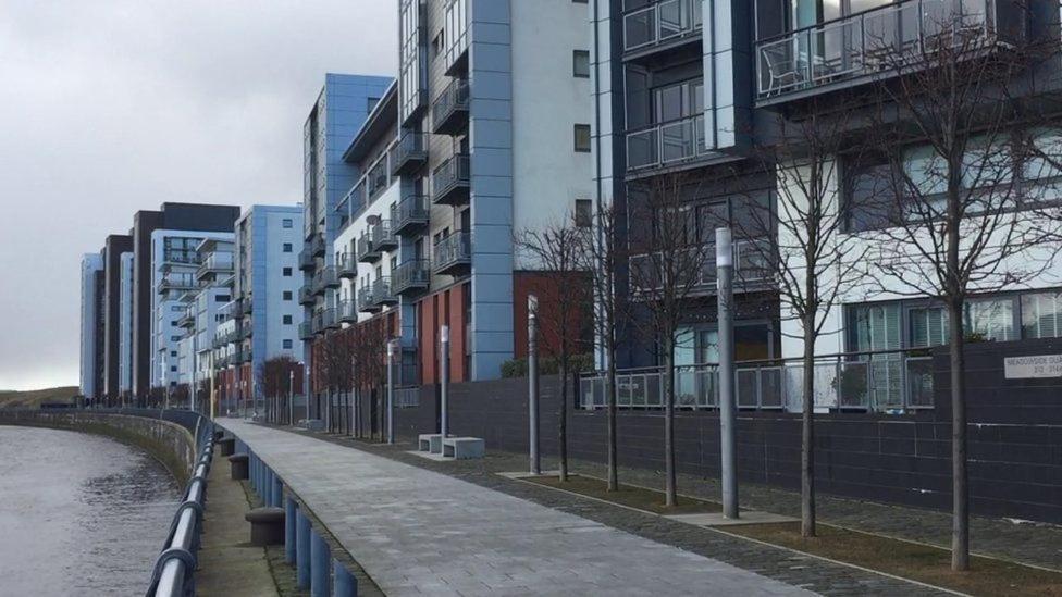 Water View Harbour Apartment Glasgow