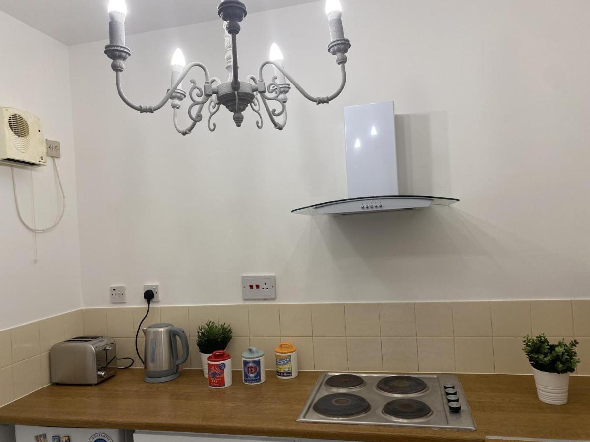 Inviting 1-bed In Merchant City Glasgow