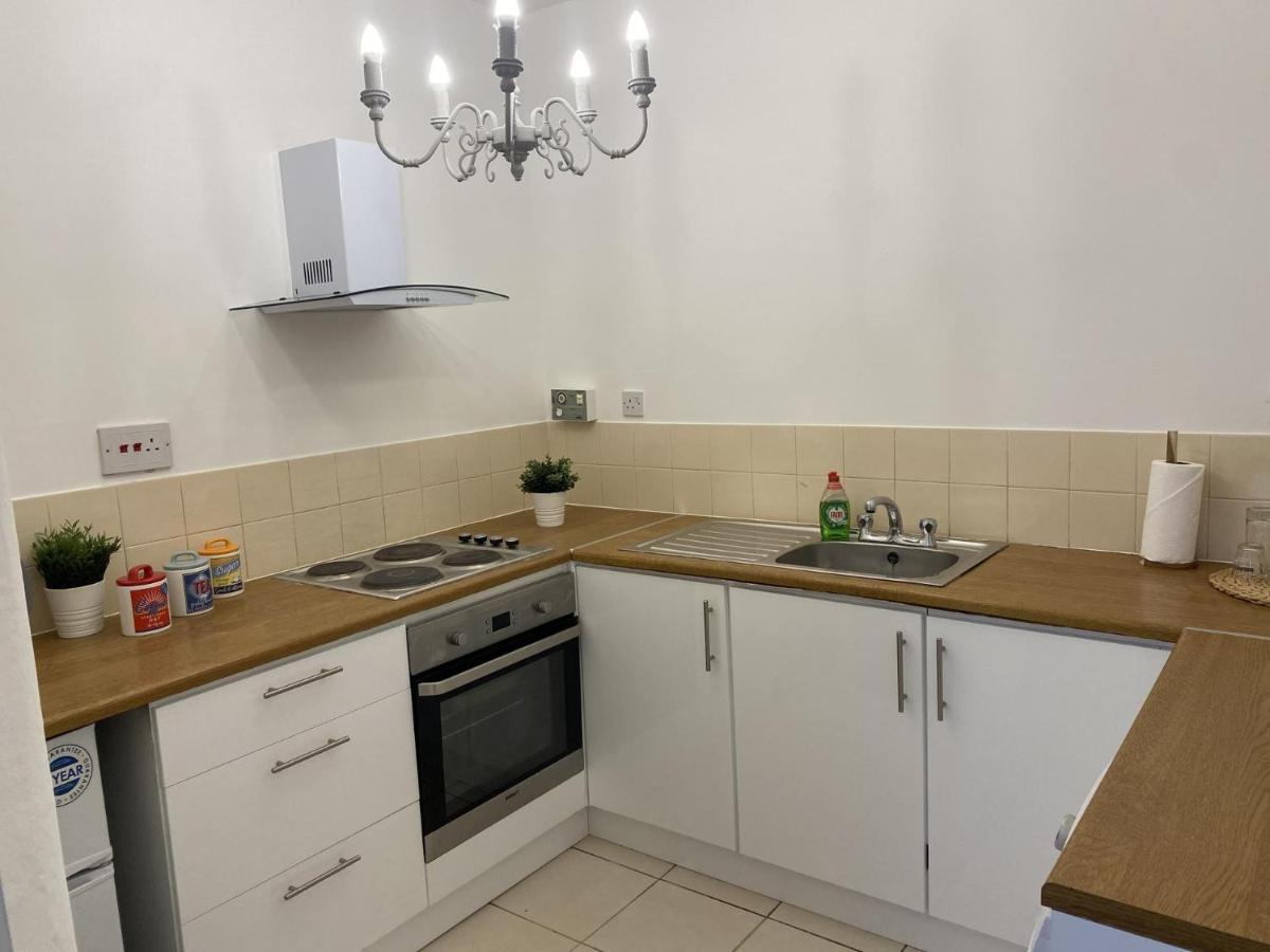 Inviting 1-bed In Merchant City Glasgow