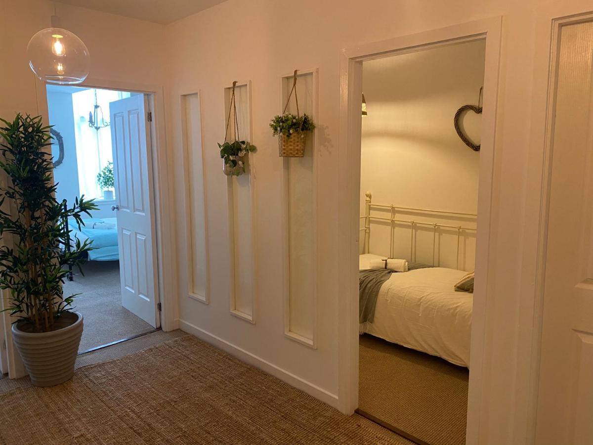 Inviting 1-bed In Merchant City * Glasgow