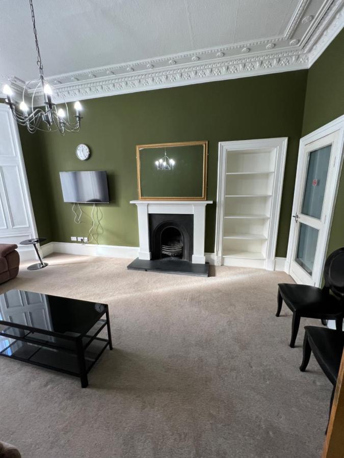Sauchiehall Street West End Apartment
