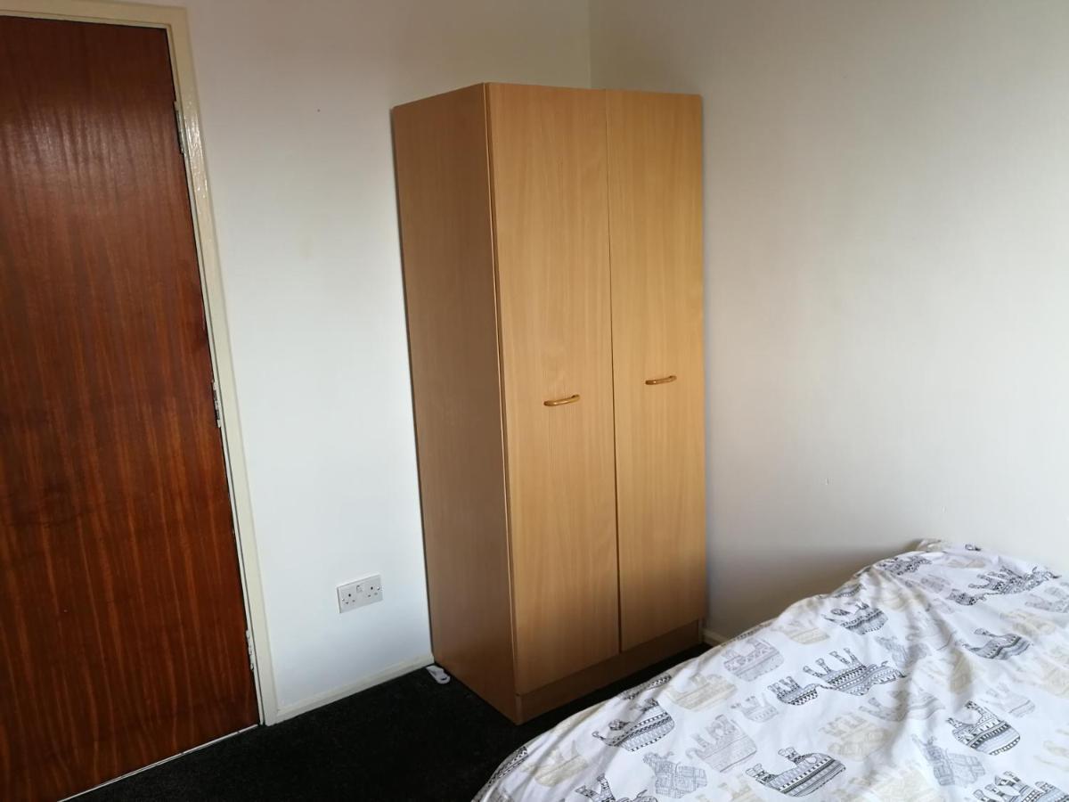 Guest house Private Double Bedroom In Centre