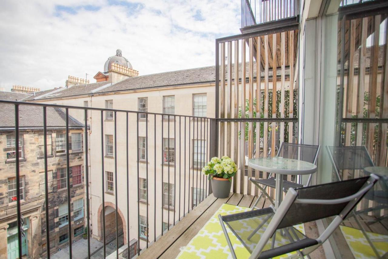 1 Bedroom Flat In The Heart Of Merchant Apartment