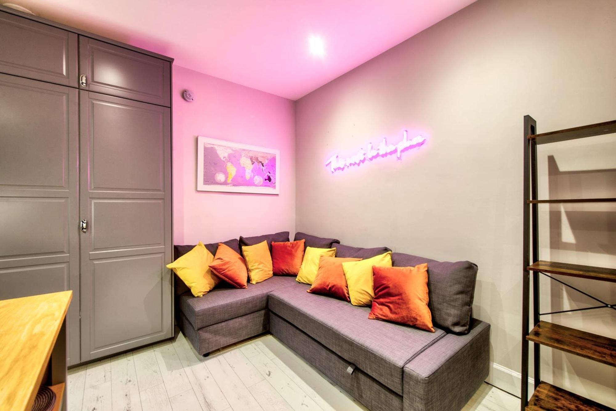 Stylish & Spacious 3 Bedroom In Finnieston, West End *