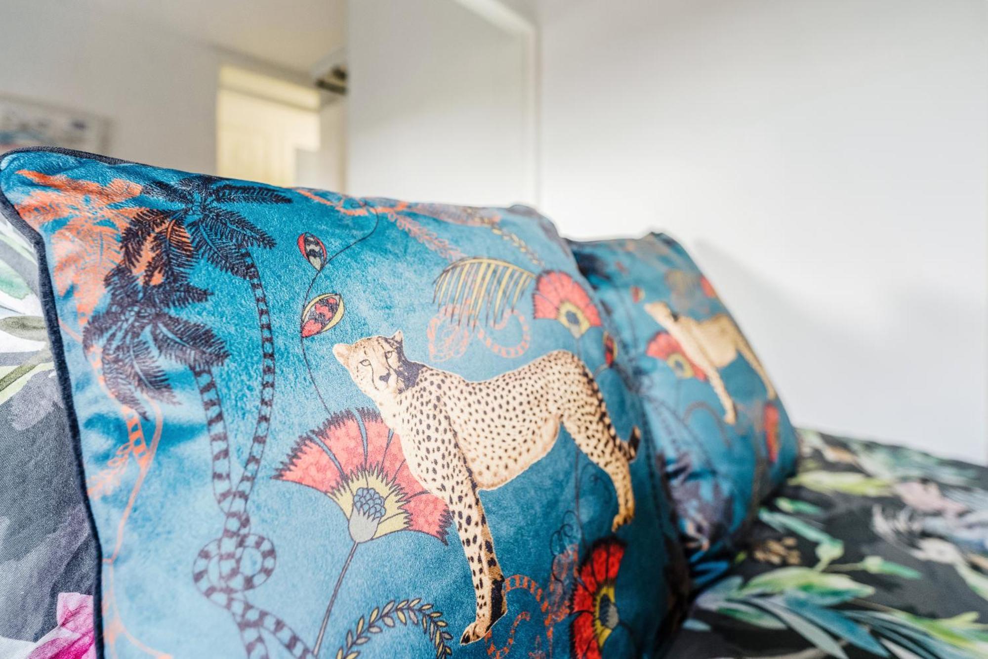 The Merchants Gem - 2bed & Free Parking *