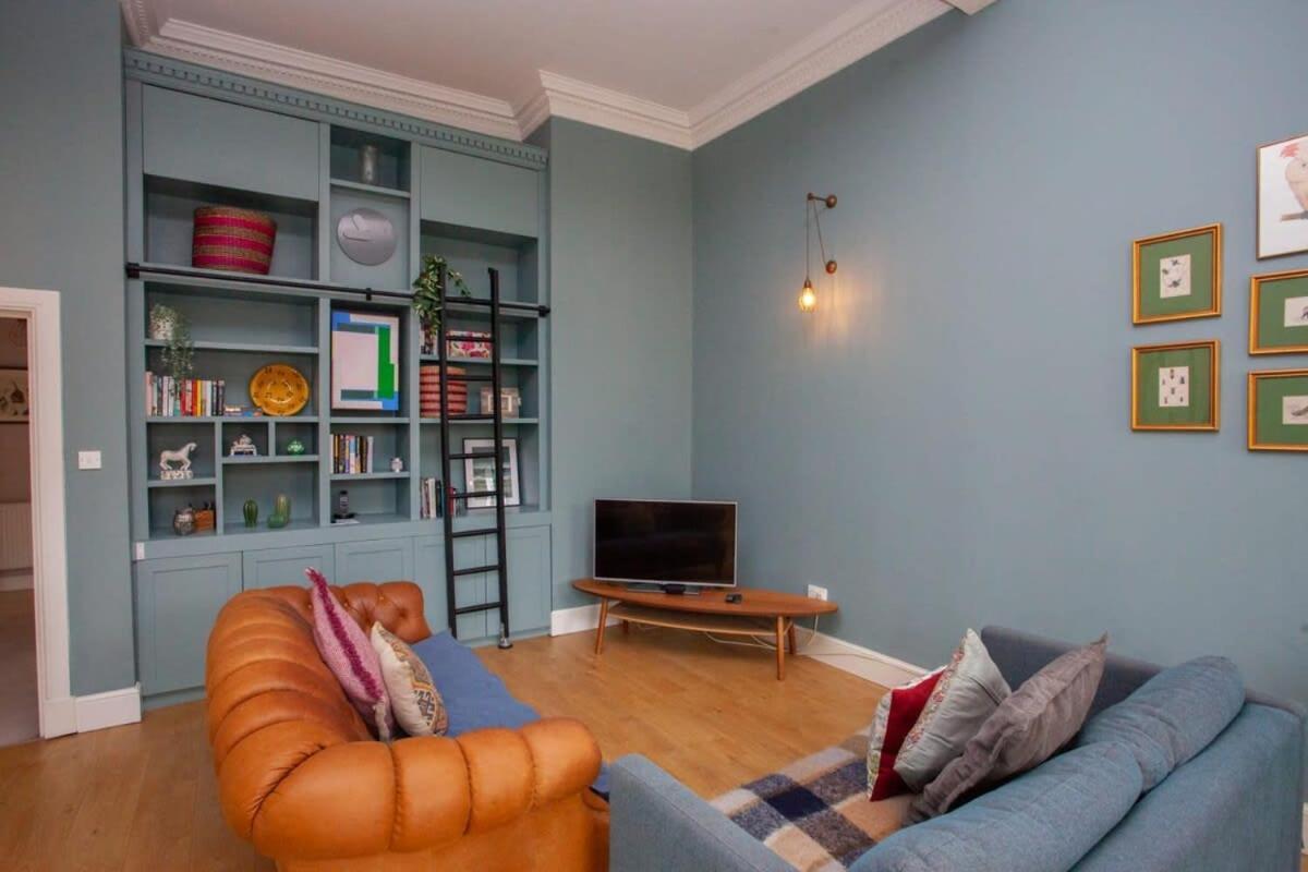 Bright Spacious 3 Bed Flat