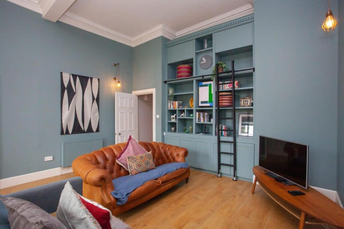 Apartment Bright Spacious 3 Bed Flat