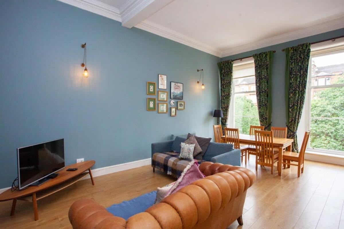 Bright Spacious 3 Bed Flat Apartment
