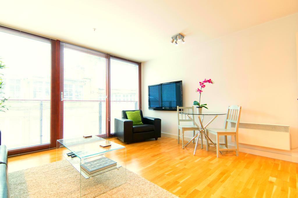 Apartment Mitchell Street Glasgow