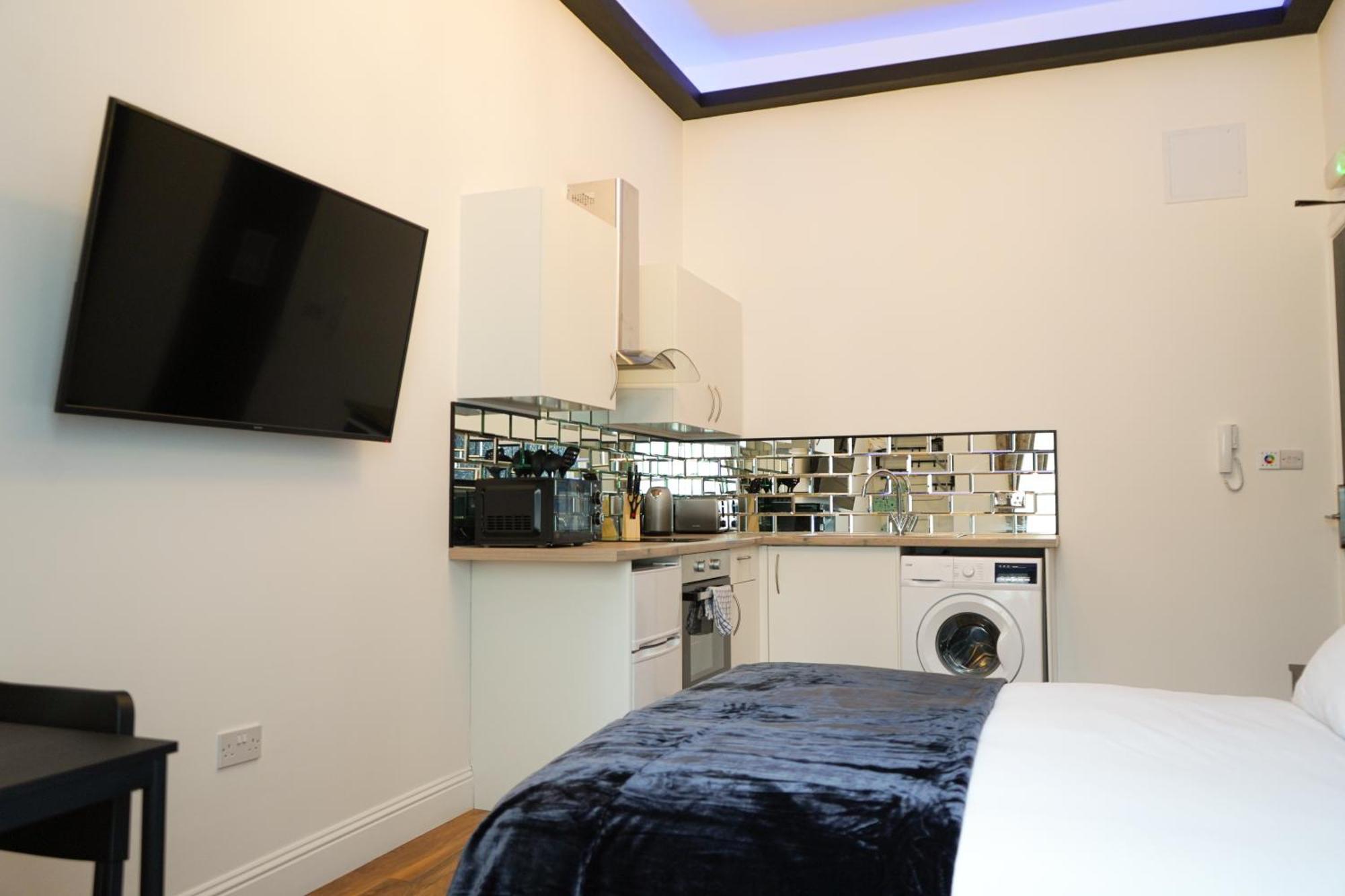 Novana Glasgow