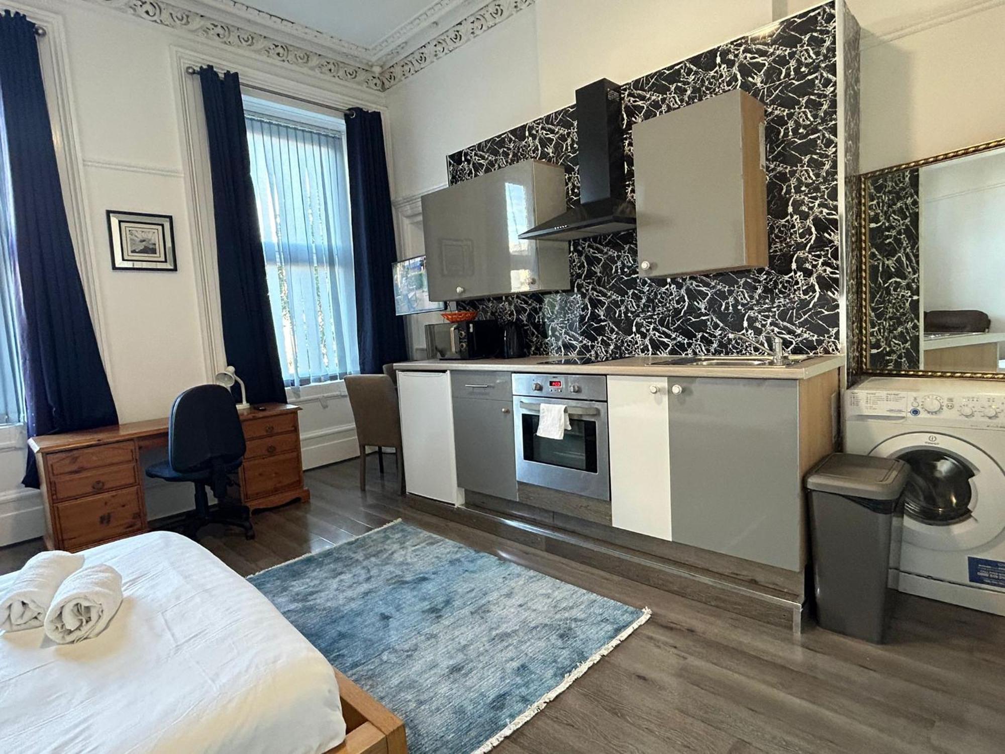 Guest house City