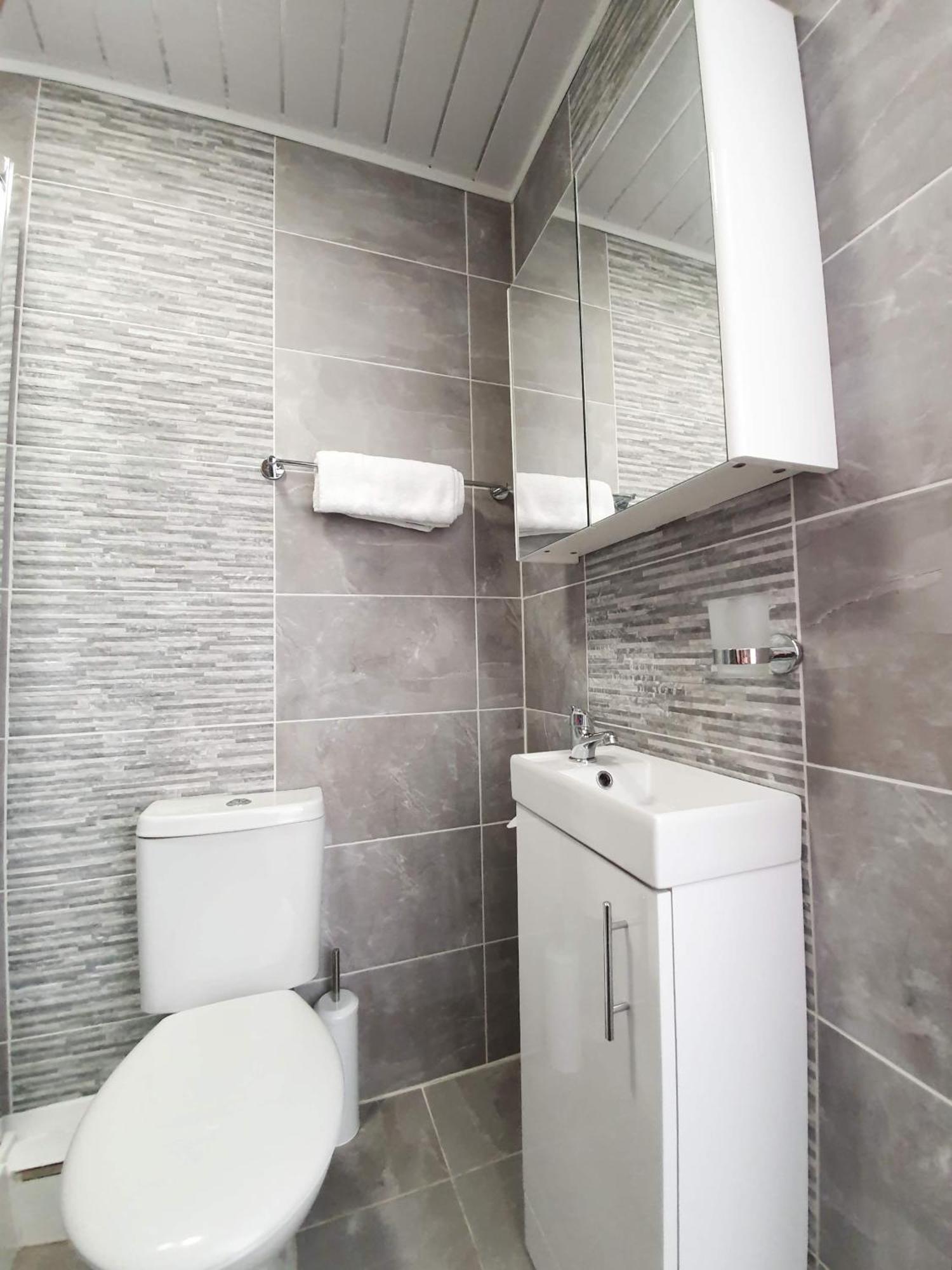 Studio Paisley Road West *