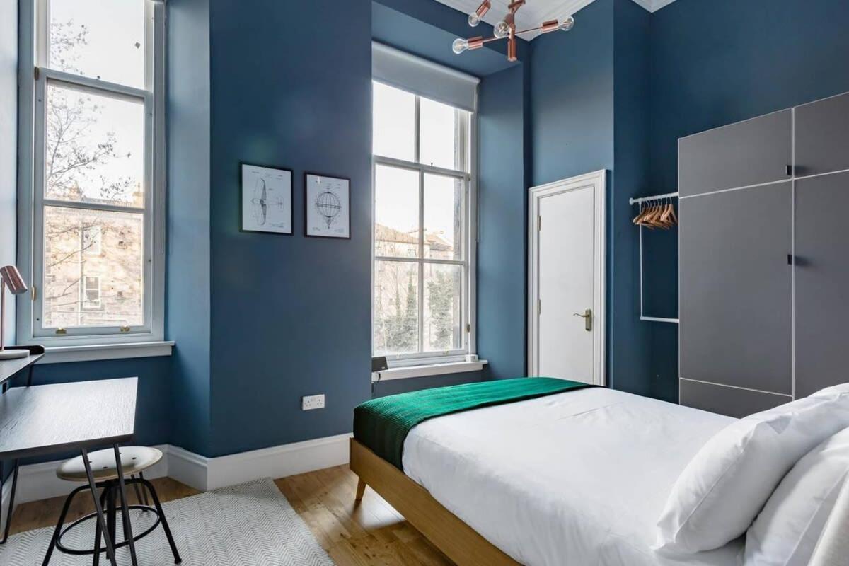 Incredible Contemporary Flat In Heart Of West End Apartment Glasgow