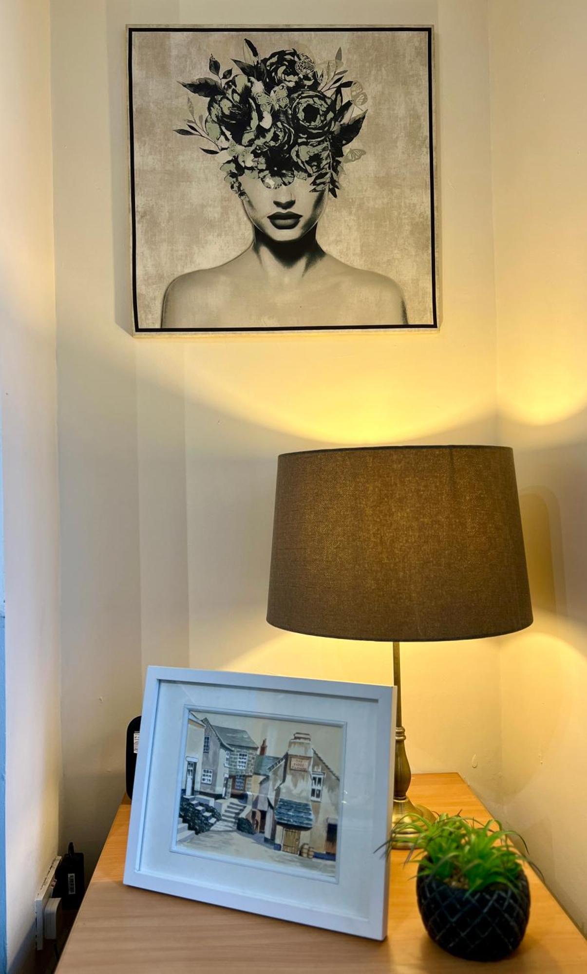 Cozy 2 Bed Just Minutes From Airport