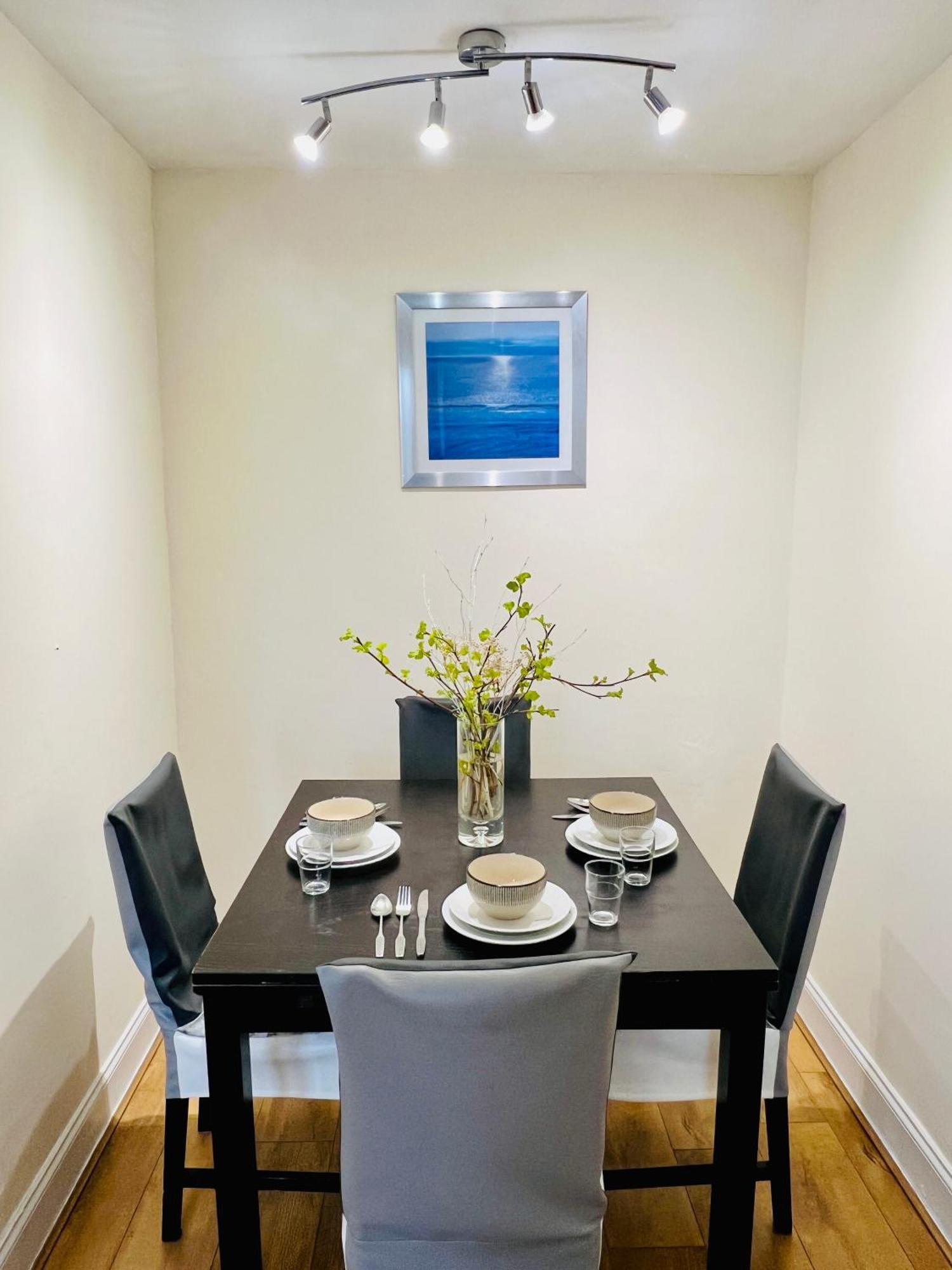 Apartment Cozy 2 Bed Just Minutes From Airport Glasgow
