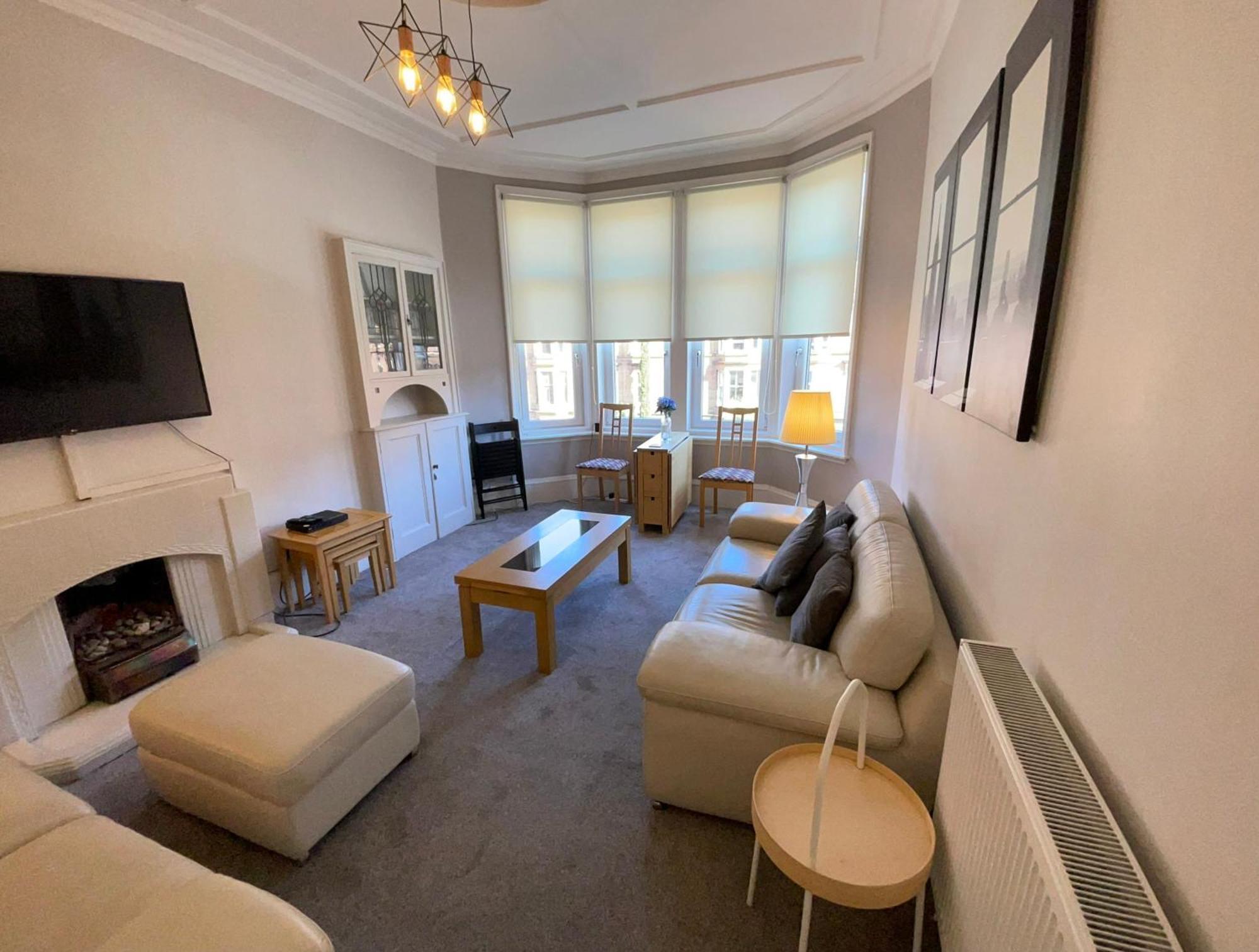 Apartment 2 Bed West End *