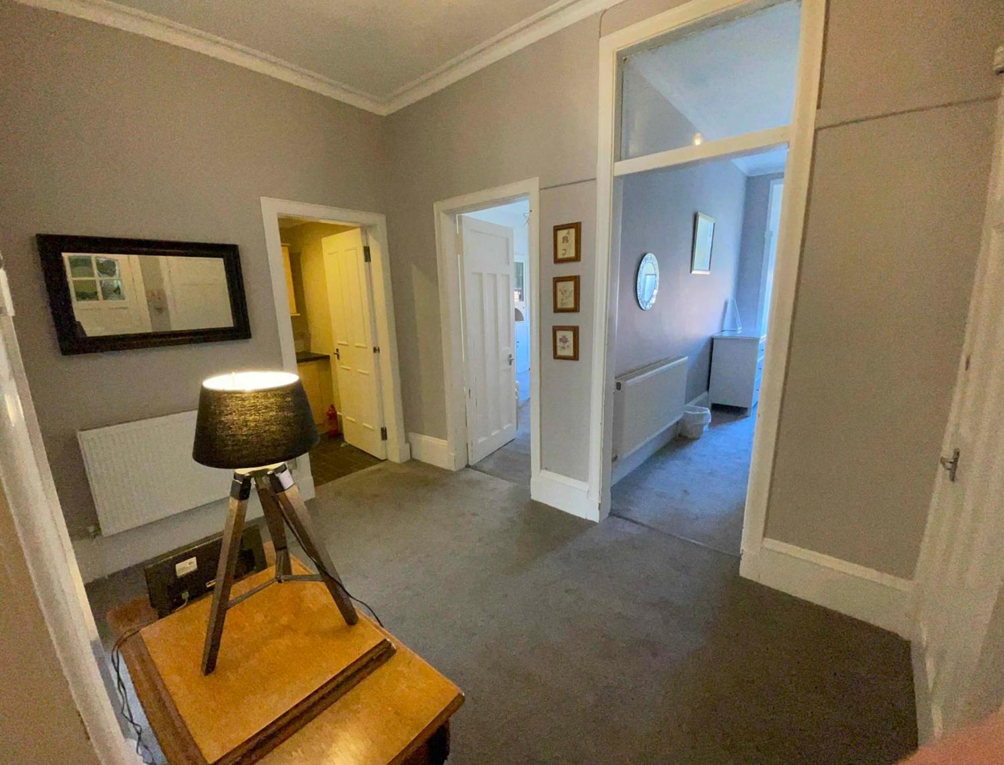 2 Bed West End * Glasgow