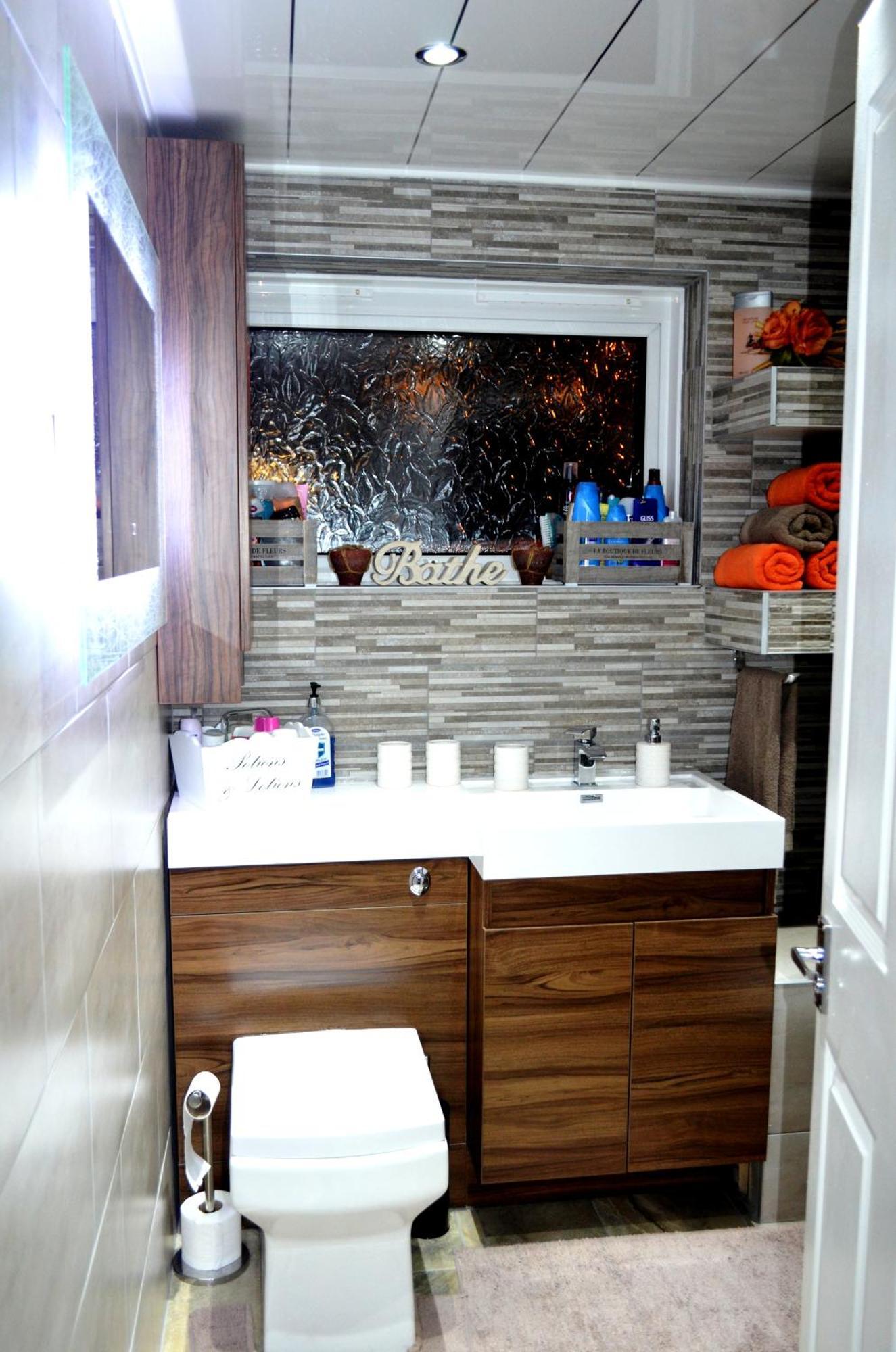 Double In Riverside - B Homestay