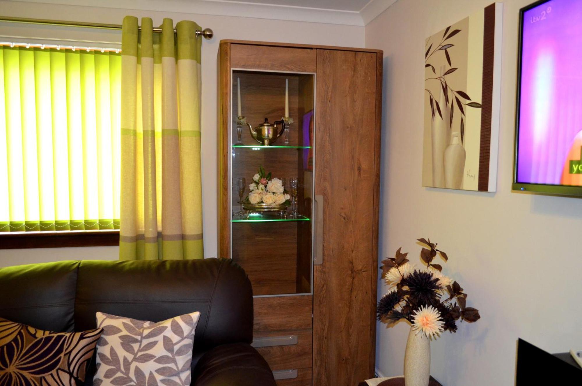 Homestay Double In Riverside - B Glasgow