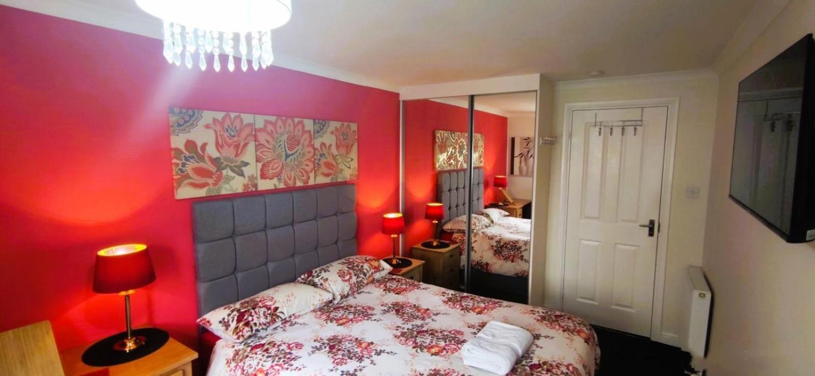 Homestay Double In Riverside - B Glasgow