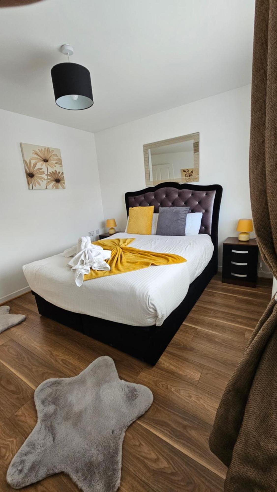 Holiday home Silverburn New House With Free Parking And Garden Glasgow