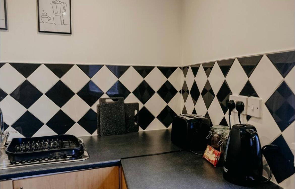 - 1 Bedroom * Glasgow