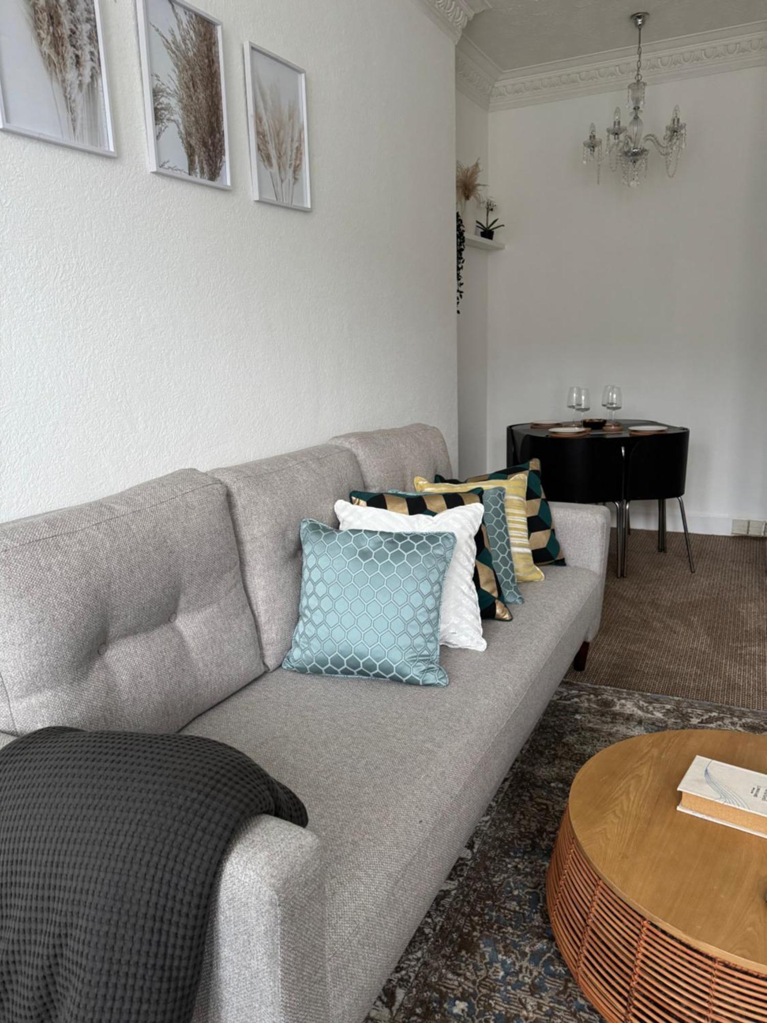 Renaissance Apartment Glasgow