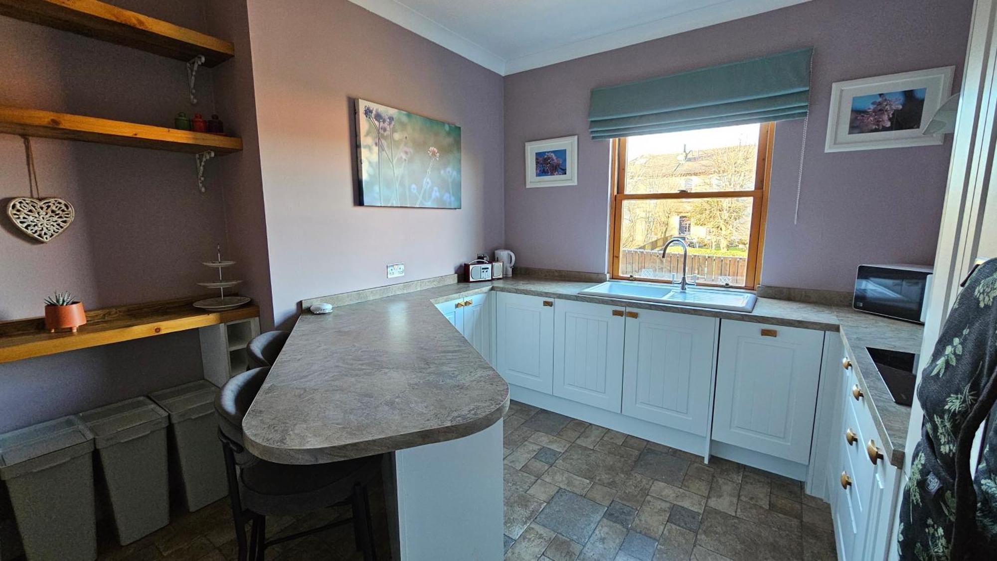 Beautiful Self Contained With Garden Glasgow