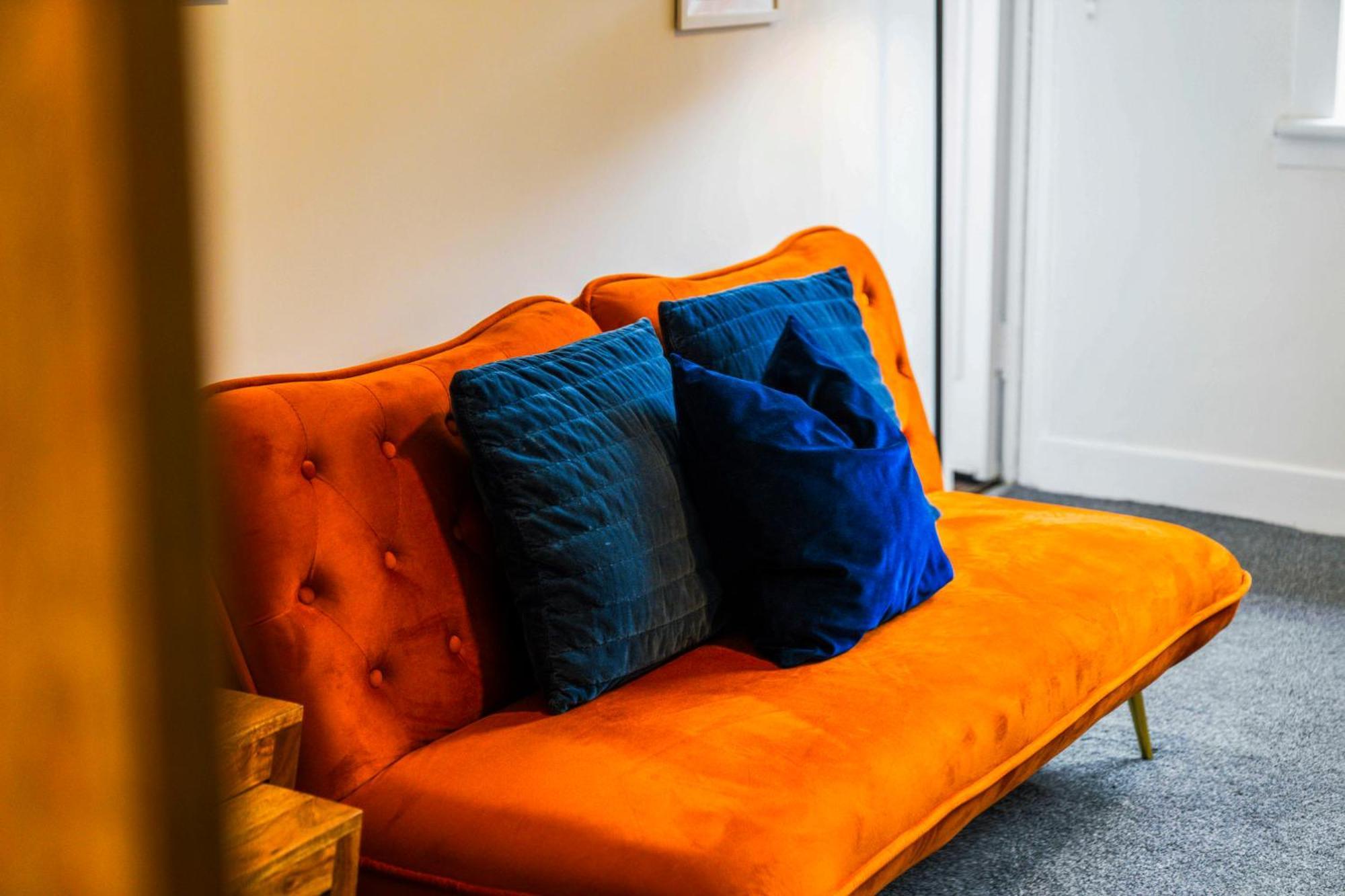 One Bed In The Heart Of * Glasgow