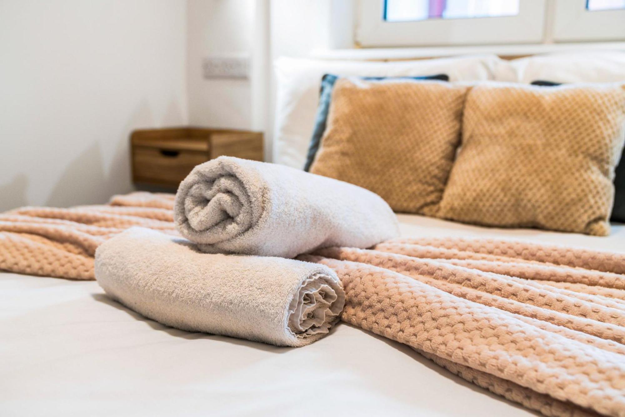 One Bed In The Heart Of Apartment *