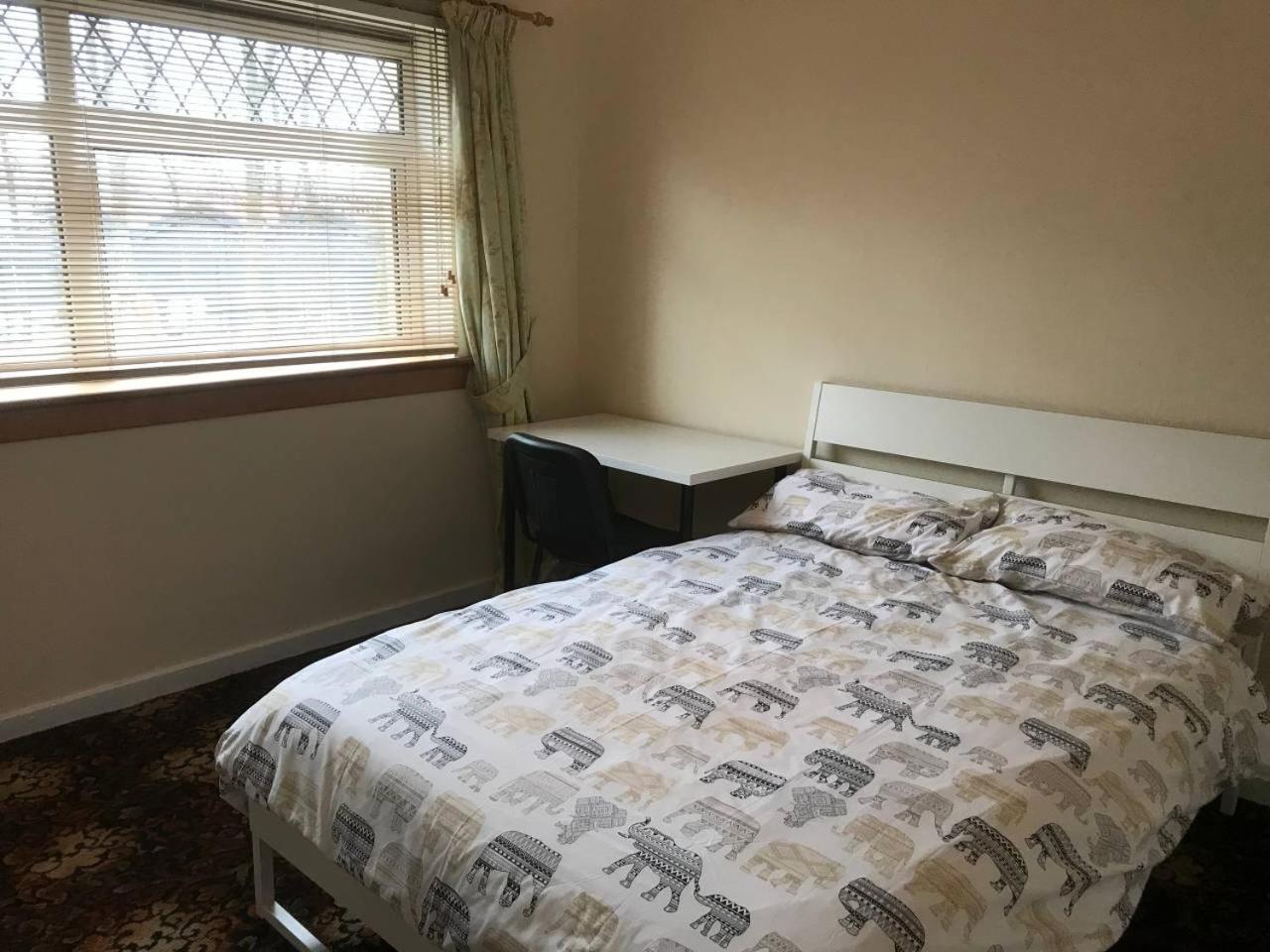 Cozy Glasgow