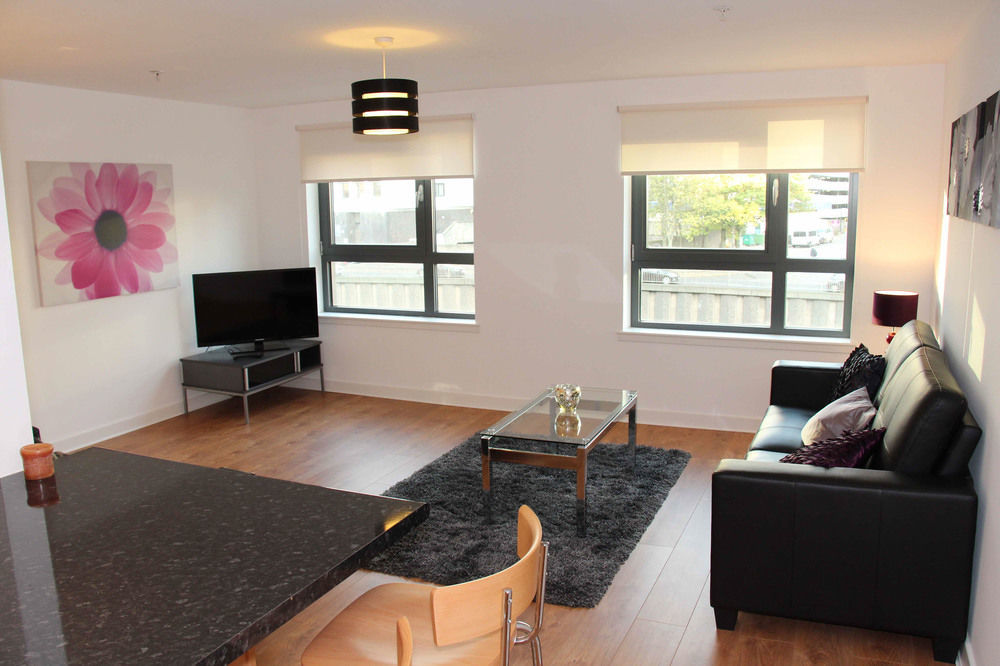 Apartment Executive 7 *