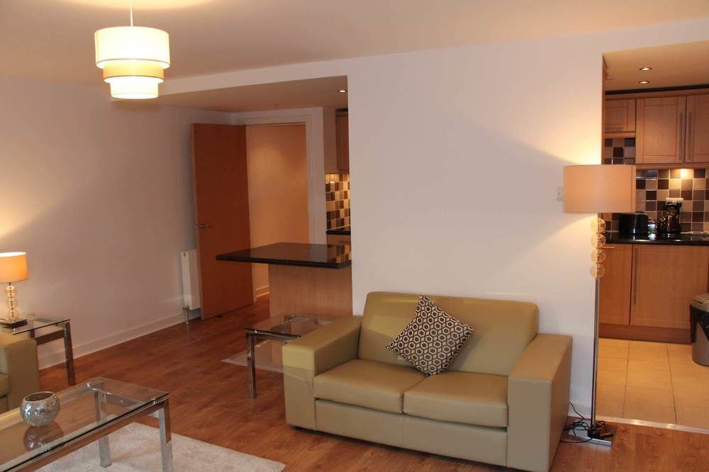 Apartment Executive 7 *