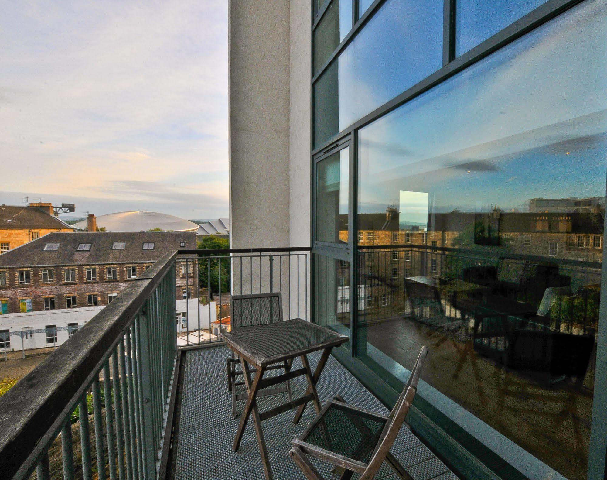 Executive 7 Apartment *