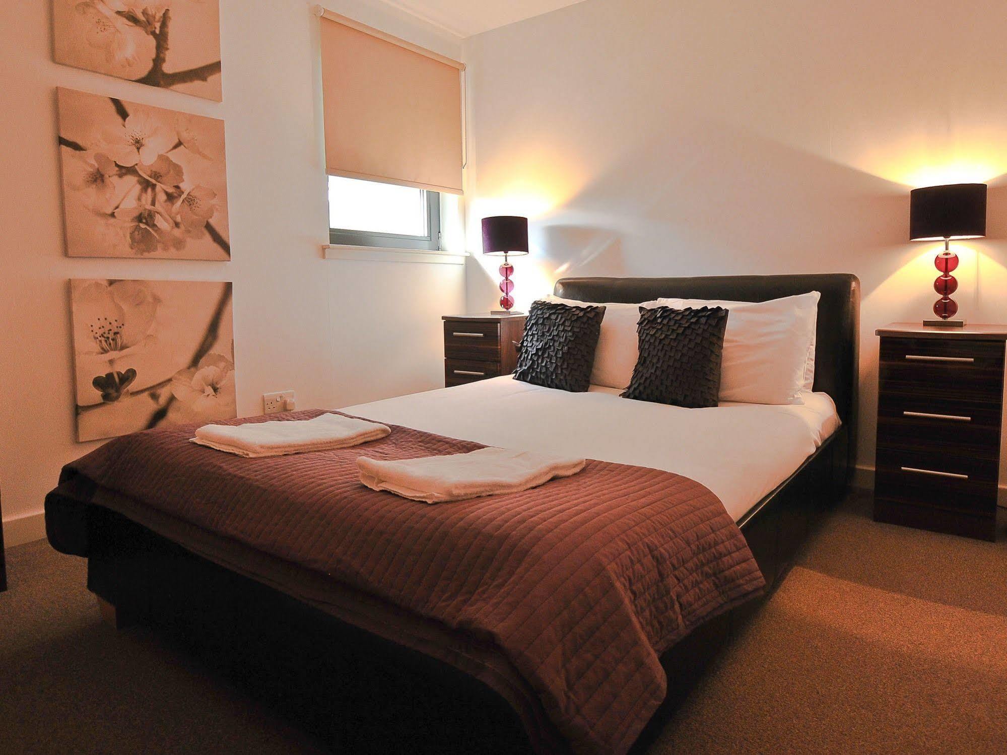 Apartment Executive 7
