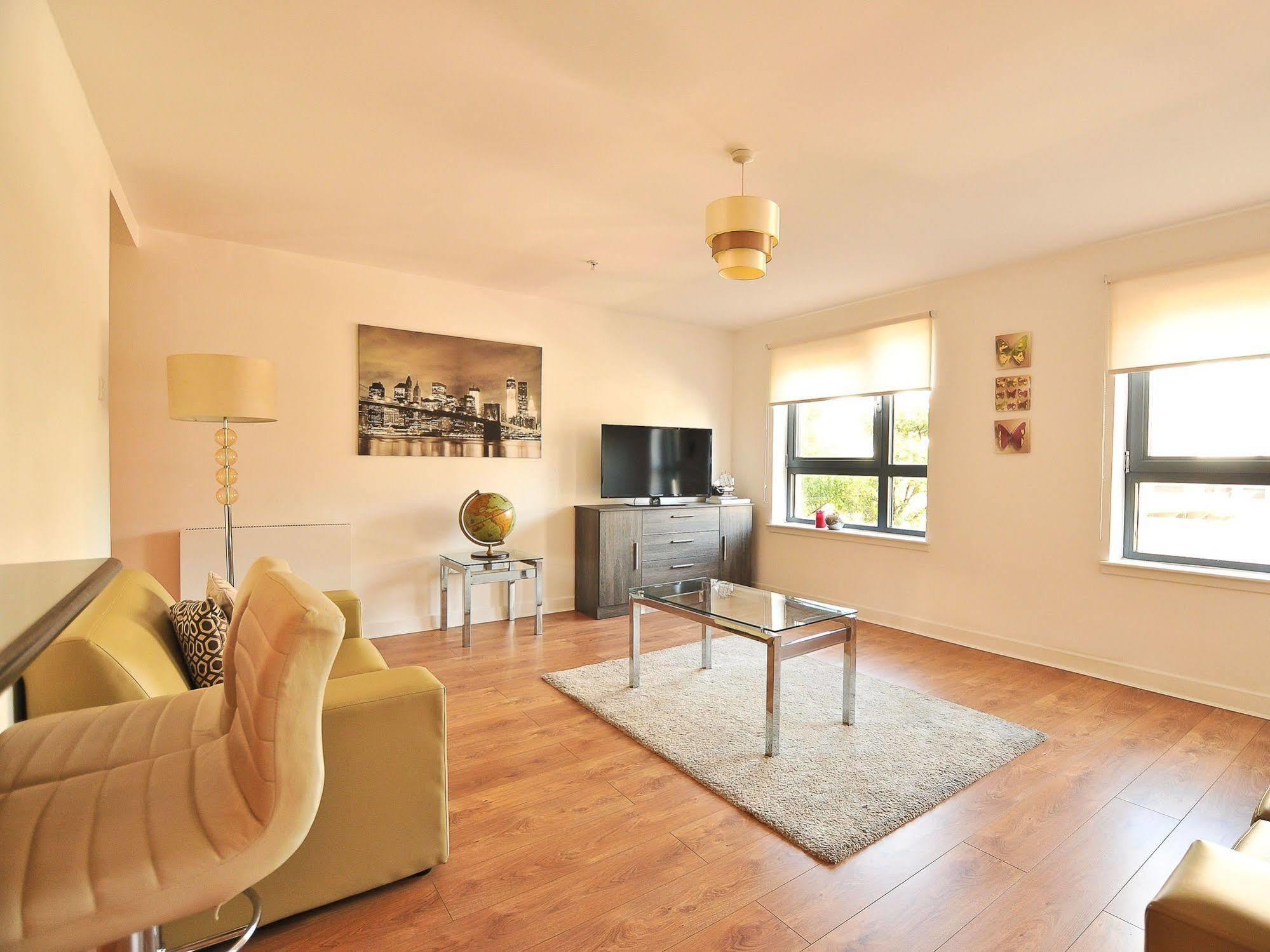 Executive 7 Glasgow