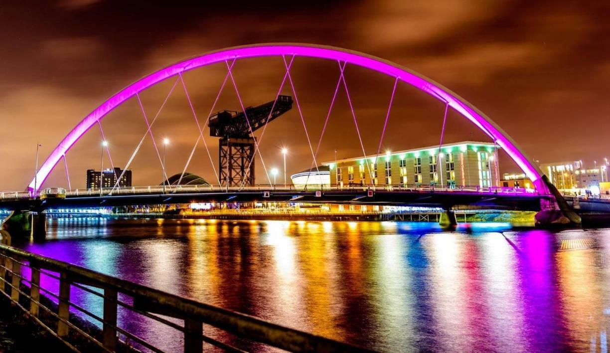 Centre - The Penthouse With Riverviews - Glasgow