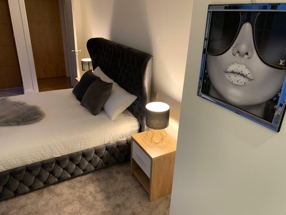 Centre - The Penthouse With Riverviews - Apartment Glasgow