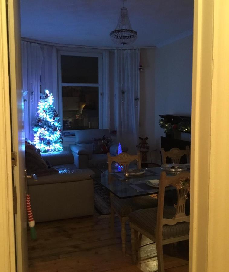 Apartment Free Parking Fabulous Victorian 2 Bed Next To Glasgow's Park *