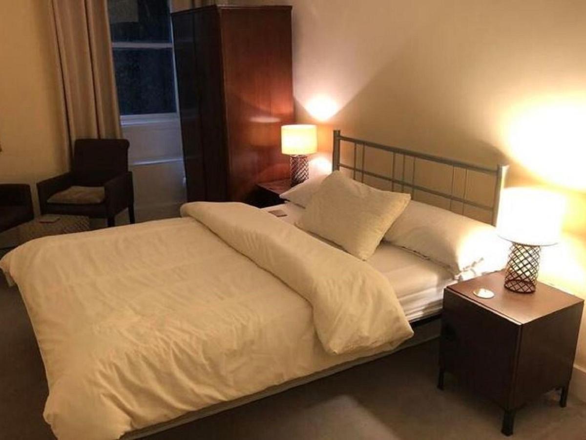 Captivating In Near Kelvin River Holiday home Glasgow