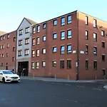 Bijou Merchant City Apartment With Parking