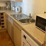 Apex Morrison St Apartment