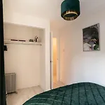 Hydro Glasgow City Apartment