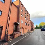 Anniesland Glasgow 1Bd Flat - Free Parking