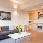 Premier Suites Plus Glasgow George Square