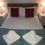Variety Gate Apartment