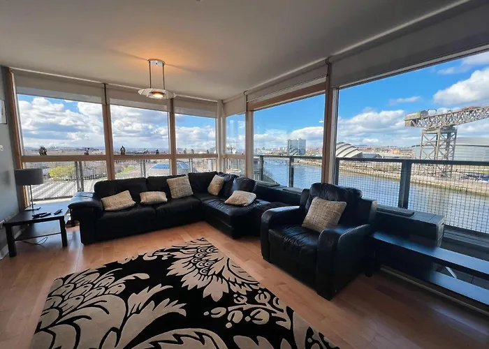 Secc Hydro 3 Bedroom Apartment With View