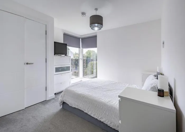 Glasgow Home