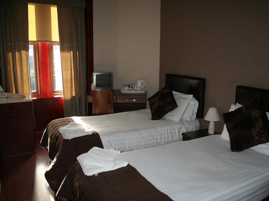 The Fullarton Park Hotel 2*