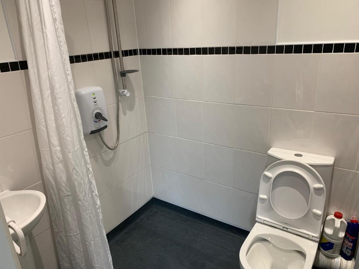 Apartment Flat Two, 212 Eaglesham Road, East Kilbride, Glasgow